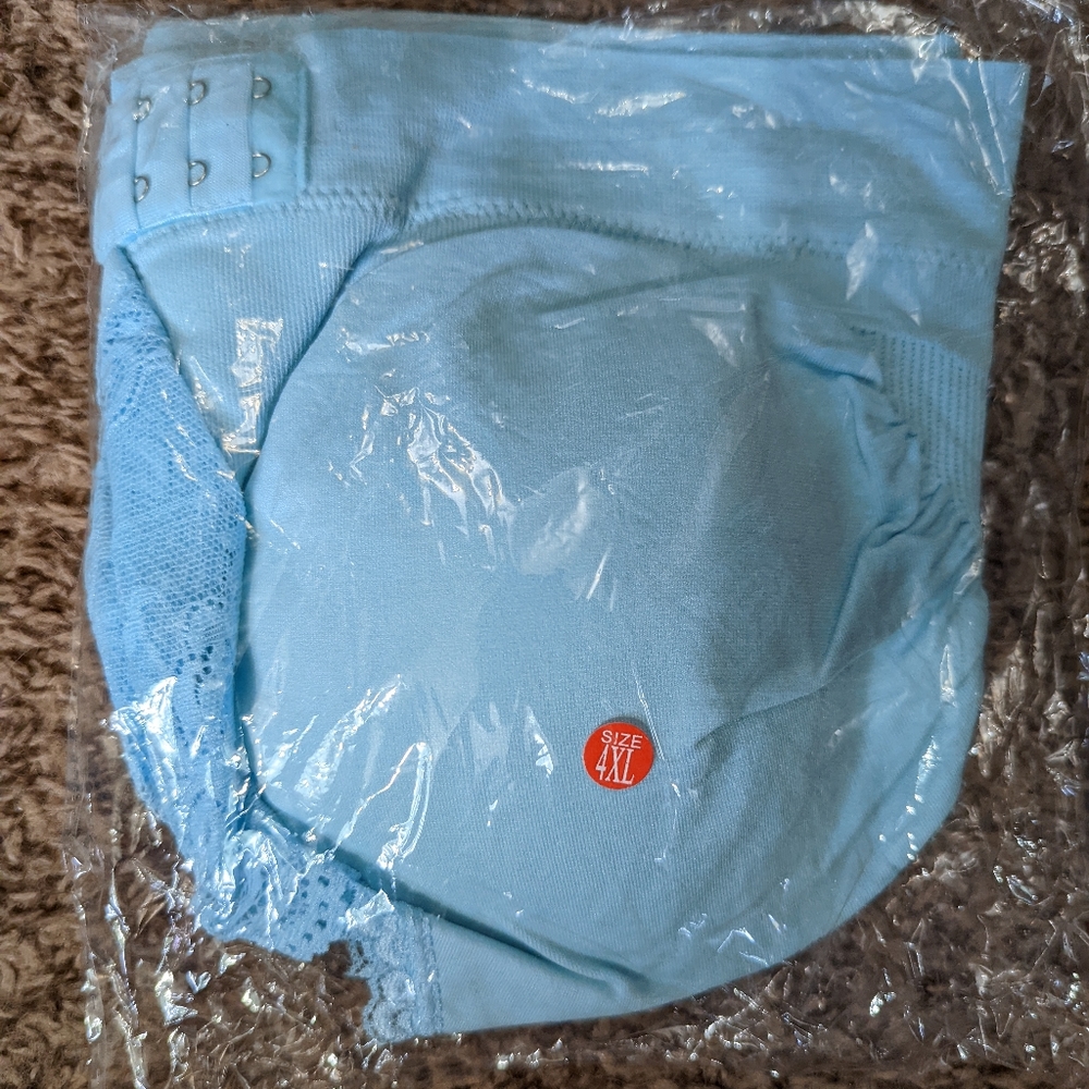 Blue Sports Bra - NWT, 4XL